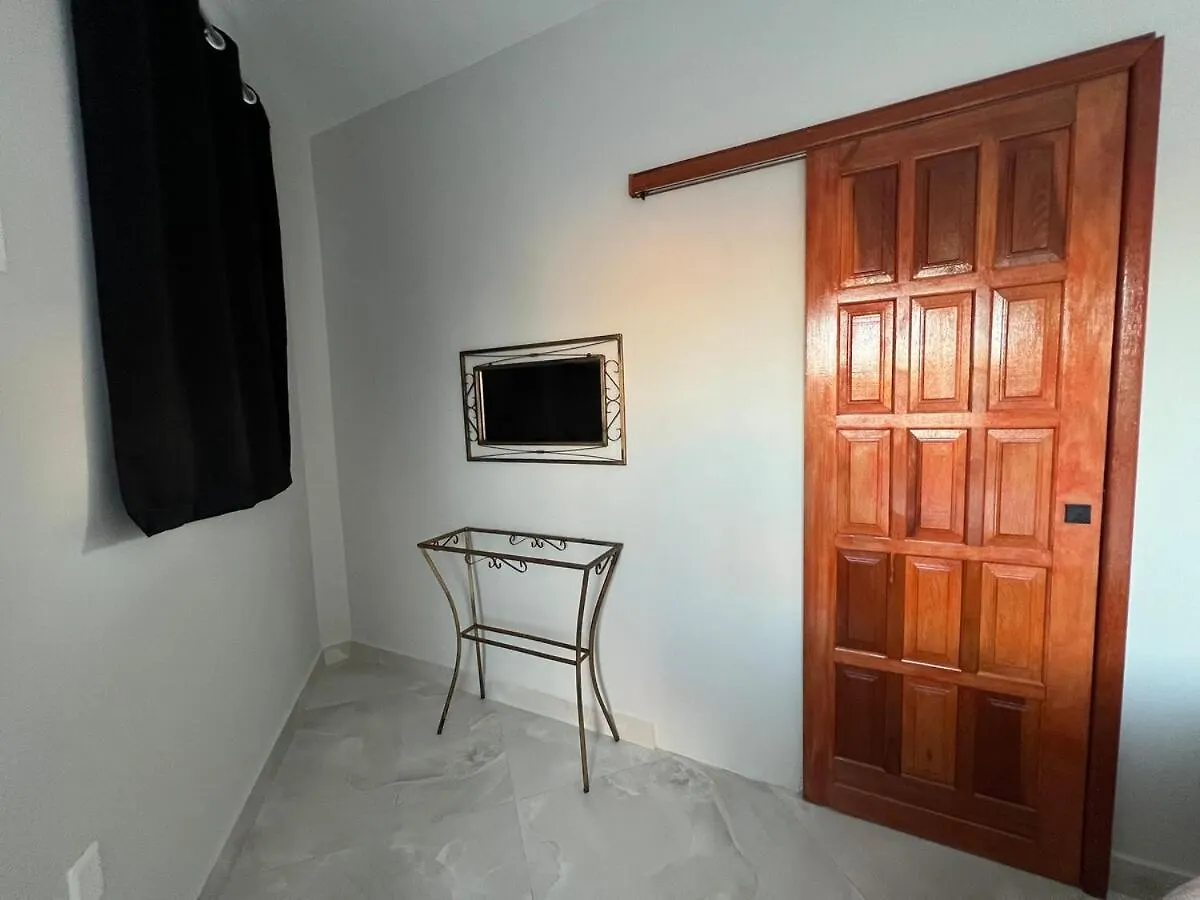 Studio Proximo A Passarela E Balsa Lua 塞古罗港